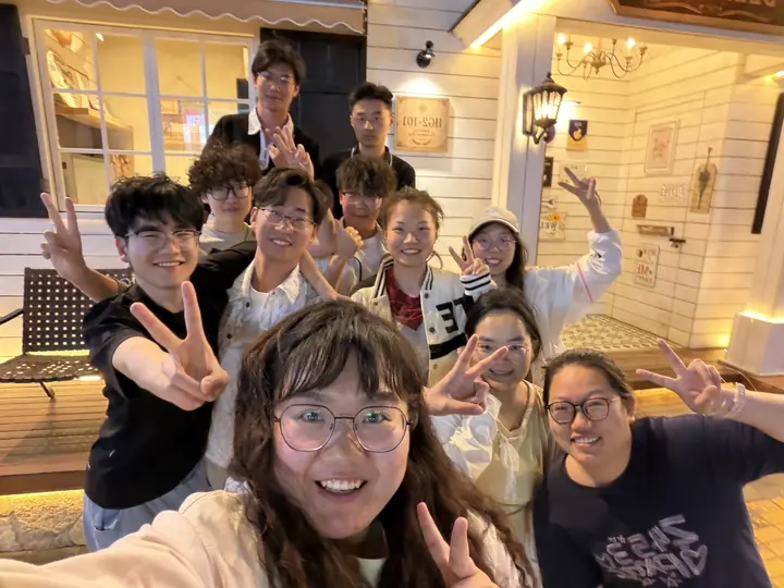 Ren Protein Design Group: An evening gathering with friends