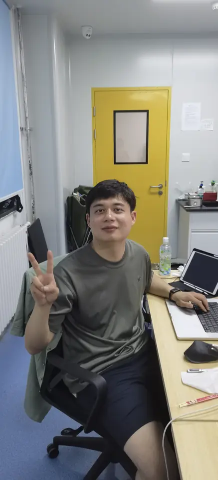 Ren Protein Design Group: A moment at the workstation